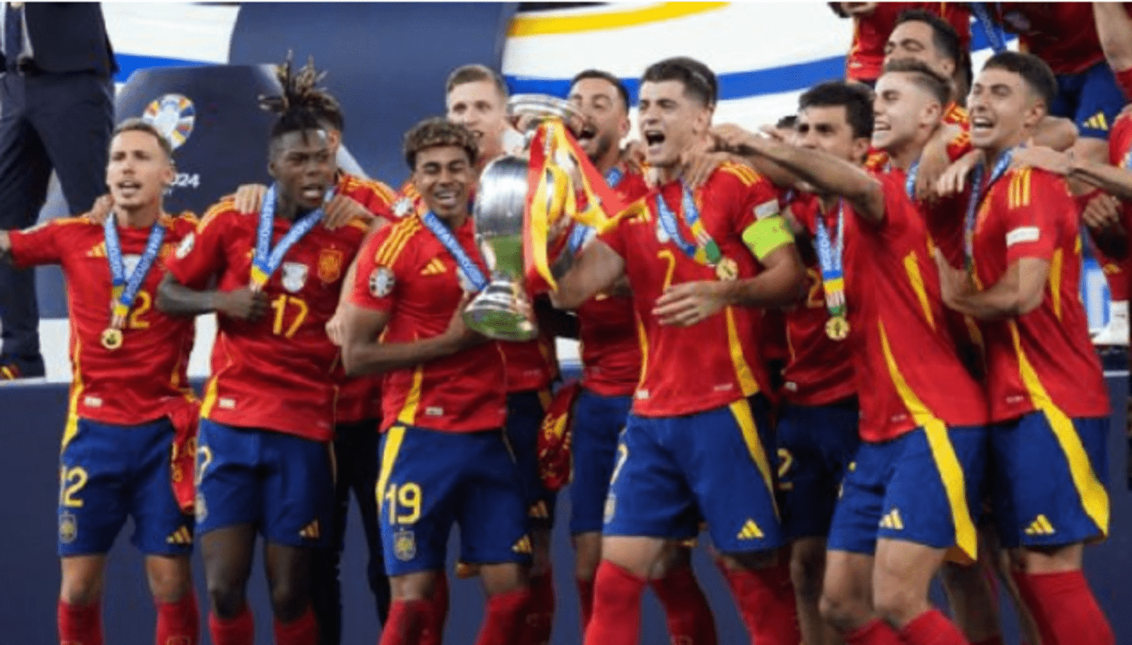 Messi Lifts Copa After Delay Drama