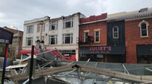 Chicago Battered: Tornadoes, Storms Unleash Fury.Midwest Mayhem: Tornadoes Touchdown as Storms Batter Chicago