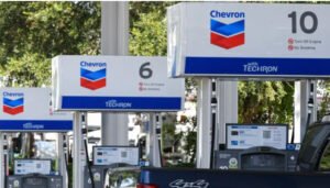 Chevron's Move: From California to Texas.Chevron Relocates Headquarters from California to Texas Amid Regulatory Concerns