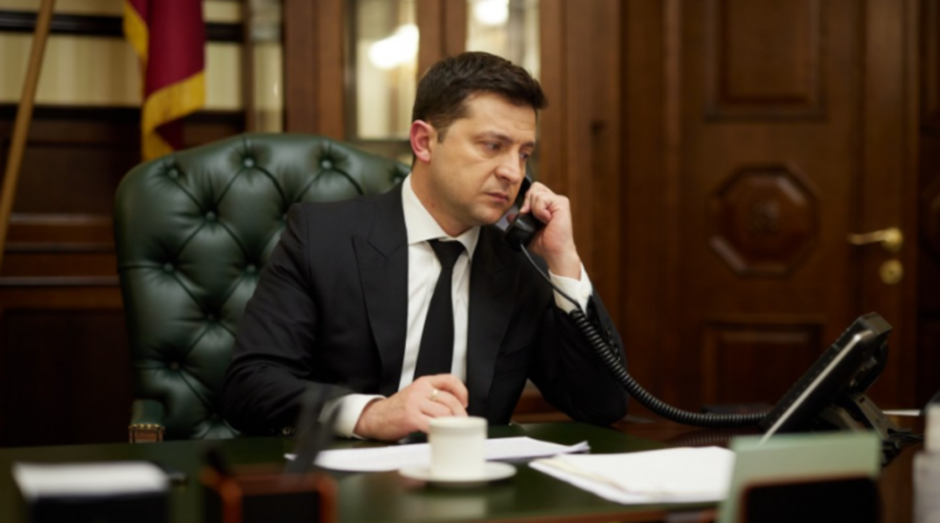 Zelensky Urgent Plea: Missiles Delayed, Crisis Deepens