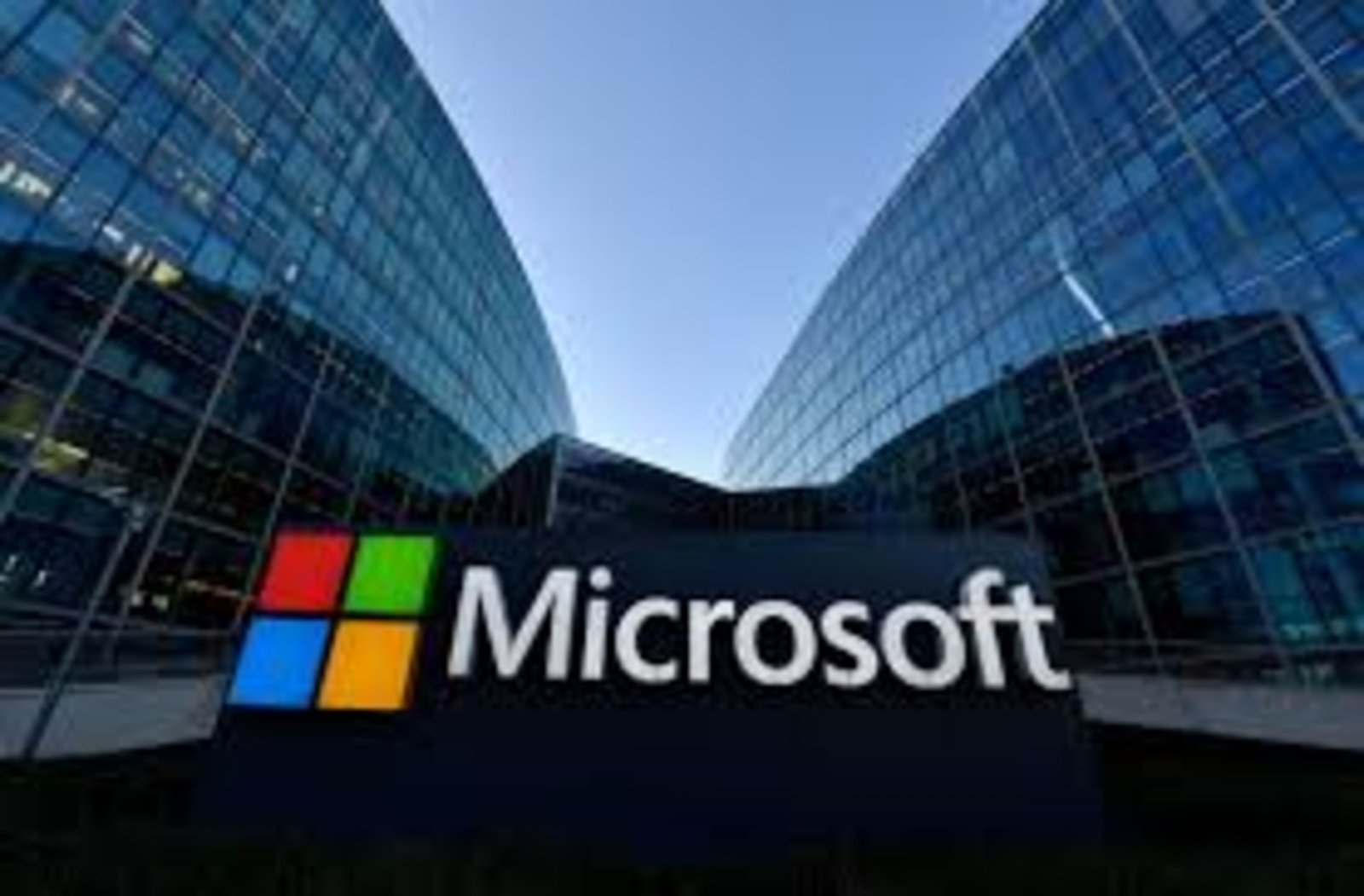 Microsoft Trims 650 Xbox Jobs: Impact on Gaming