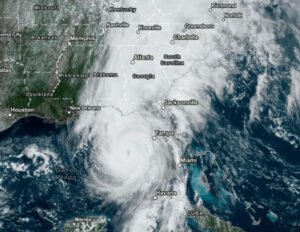 Hurricane Helene: 5 Community Responses. Hurricane Helene: A Life-Threatening Storm Approaches