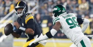 Steelers 3 Bold Moves Crush Jets. A Game of Changes: Jets and Steelers Make Big MovesDespite showing flashes of potential in Week 6 against the Bills, New York fell short.  This miscommunication seemed to underline the need for fresh talent.