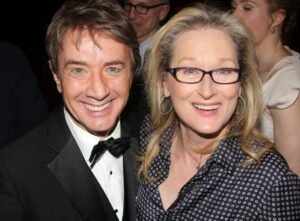 5 Reasons to Love Streep and Shorts Bond. A Friendship That Fans Can't Get Enough OfThey’re co-stars in Only Murders in the Building, and fans love them together. However, they’re not a couple. Their friendship has been misinterpreted by many