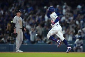 Dodgers Dominate Yankees in Game 3. World Series Game 3: Dodgers vs. Yankees Live Updates and AnalysisThe 2024 World Series is heating up. After two thrilling games in Los Angeles, the series has shifted to Yankee Stadium.