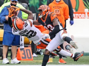 5 Epic Clashes Steelers vs Browns Rivalry. Steelers vs. Browns: A Rivalry Revived